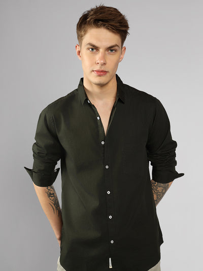 Men's Cotton Olive Green Solid Casual Shirt
