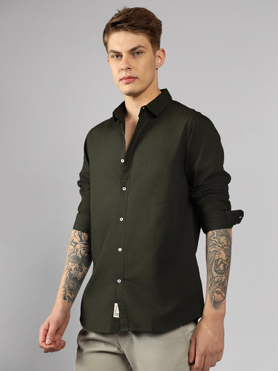 Men's Cotton Olive Green Solid Casual Shirt