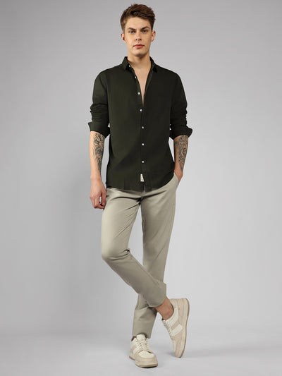 Men's Cotton Olive Green Solid Casual Shirt