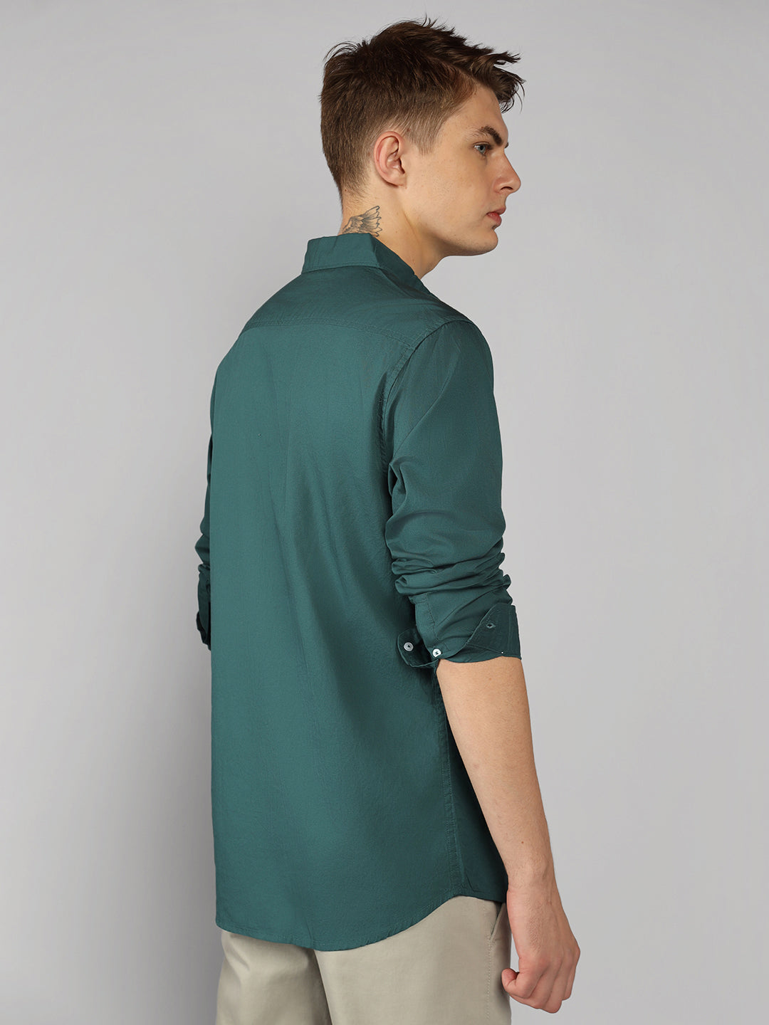 Men's Solid Peacock Slim Fit Cotton Casual Shirt