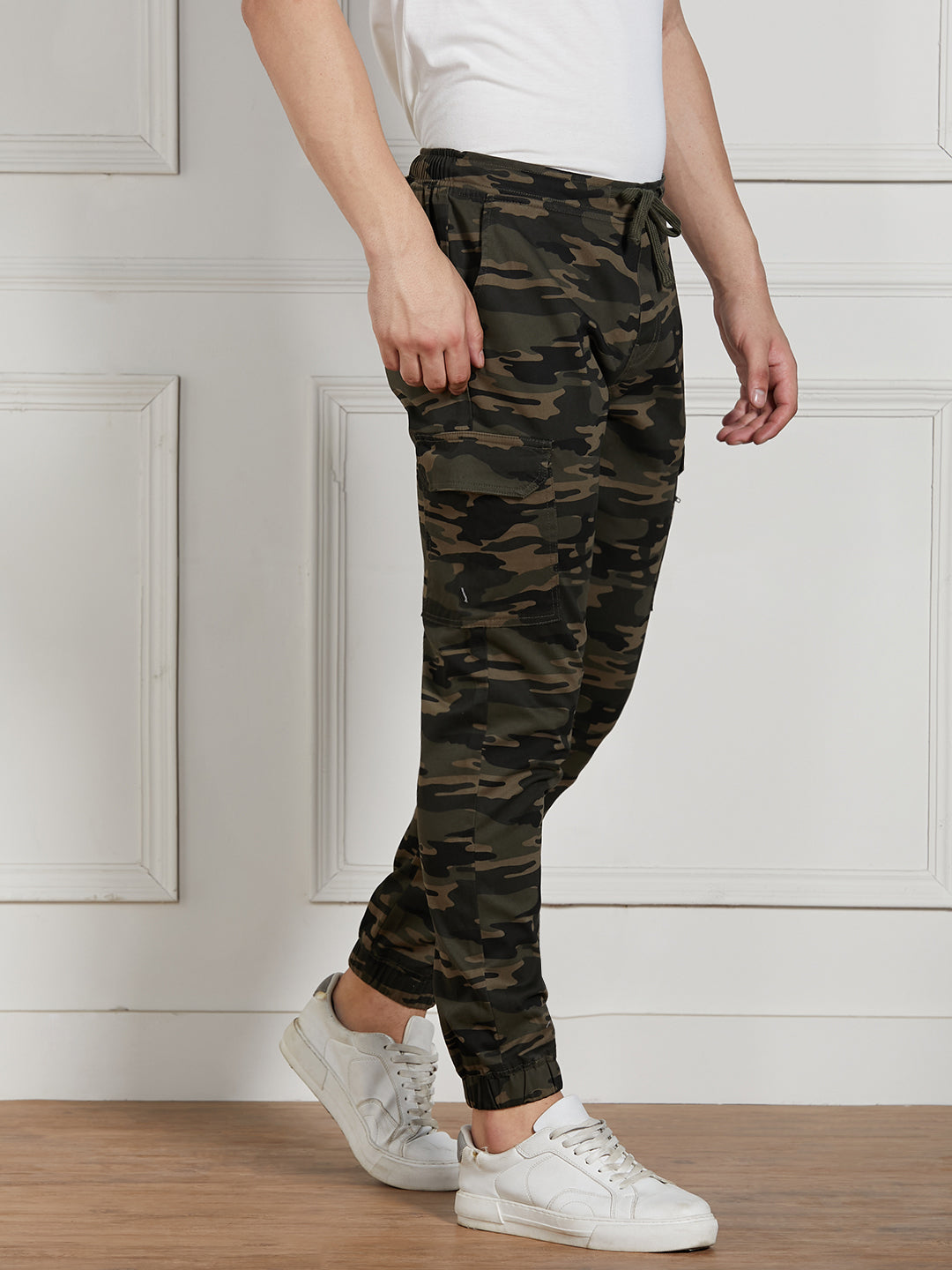 Dennis Lingo Men Olive Cotton Lycra Camouflage Stretchable Regular Fit Cargo Joggers