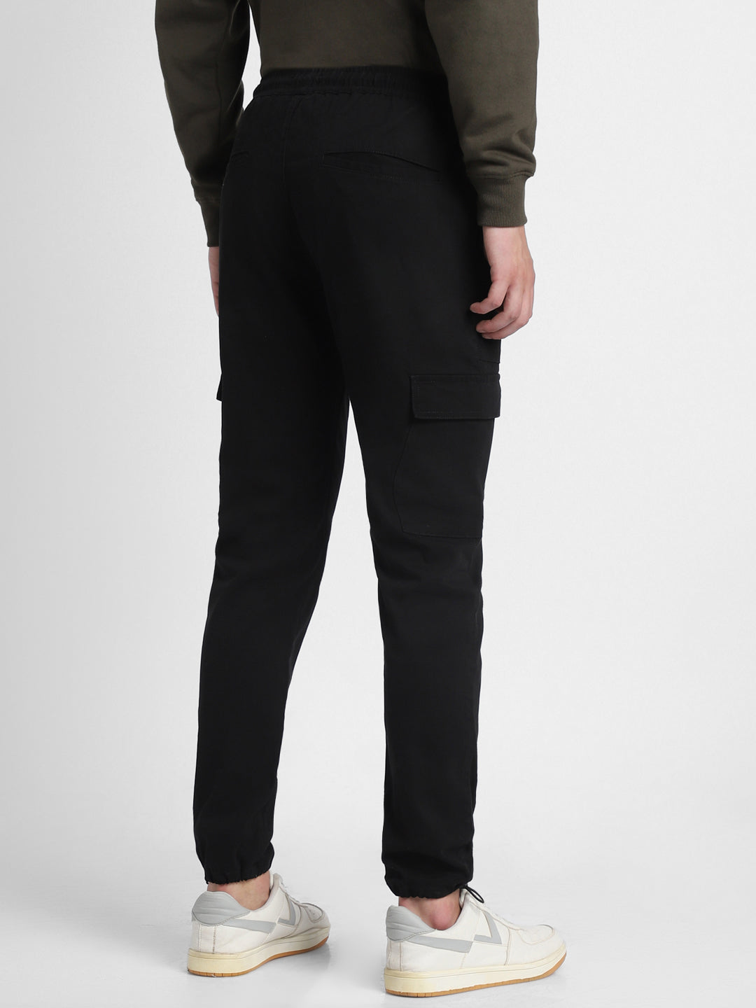 Mens's Black Solid Cargo Jogger