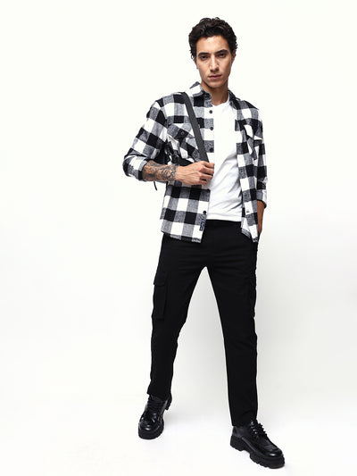 Men's Solid Cotton Relaxed Fit Cargo Trousers