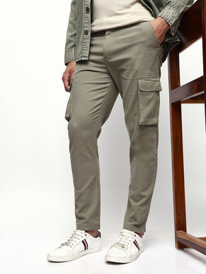 Men's Solid Cotton Relaxed Fit Cargo Trousers