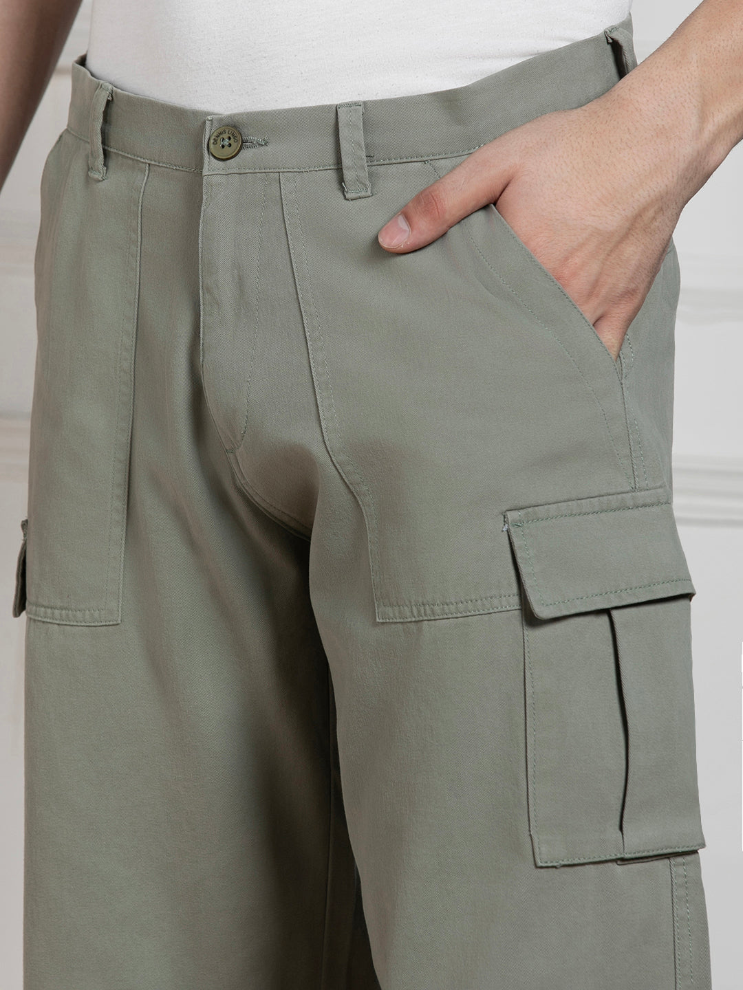 Men's Solid Sage Green Stretchable Cargo Trousers