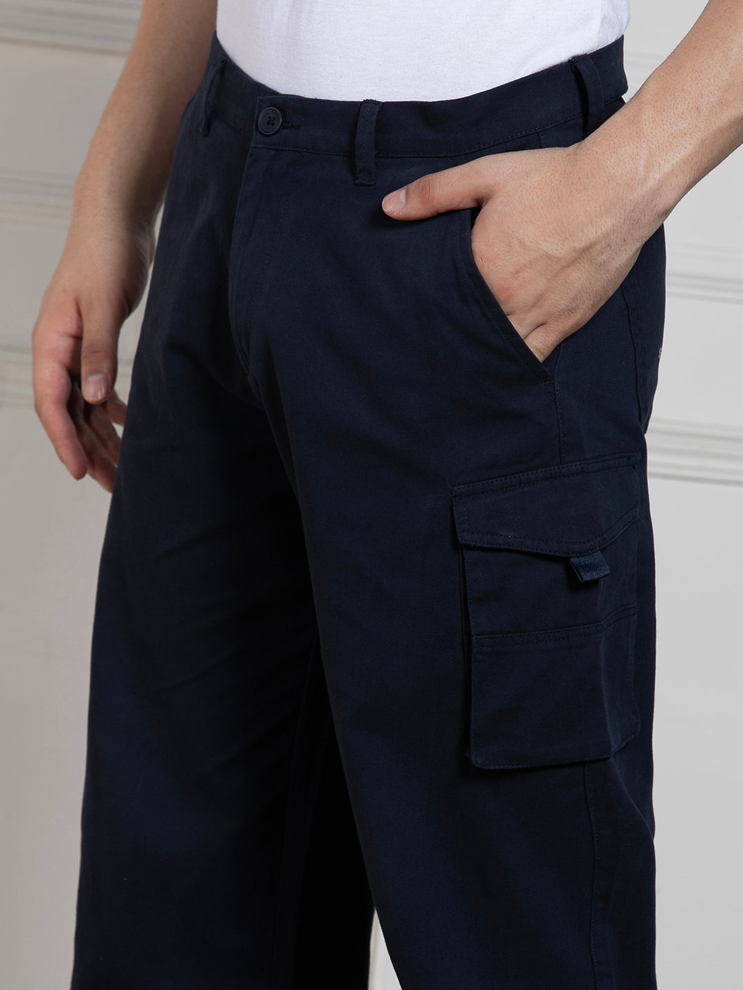 Dennis Lingo Men's Solid Navy Blue Stretchable Cargo Trousers