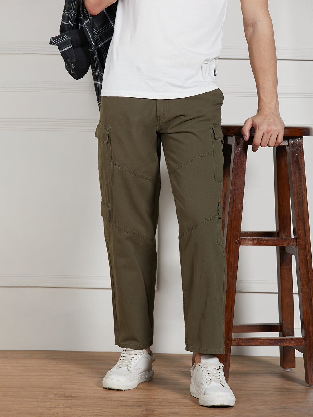 Dennis Lingo Men Olive Cotton Lycra Solid Stretchable Relaxed fit Cargo Trousers