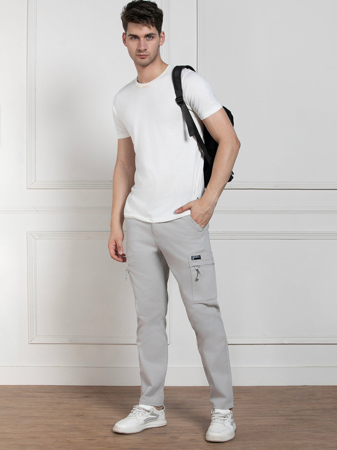 Dennis Lingo Men's Solid Light Grey Stretchable Cargo Trousers