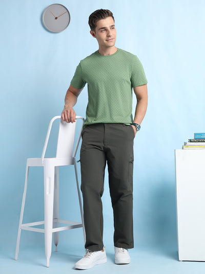 Men Solid Straight Fit Parachute Cargo Trousers