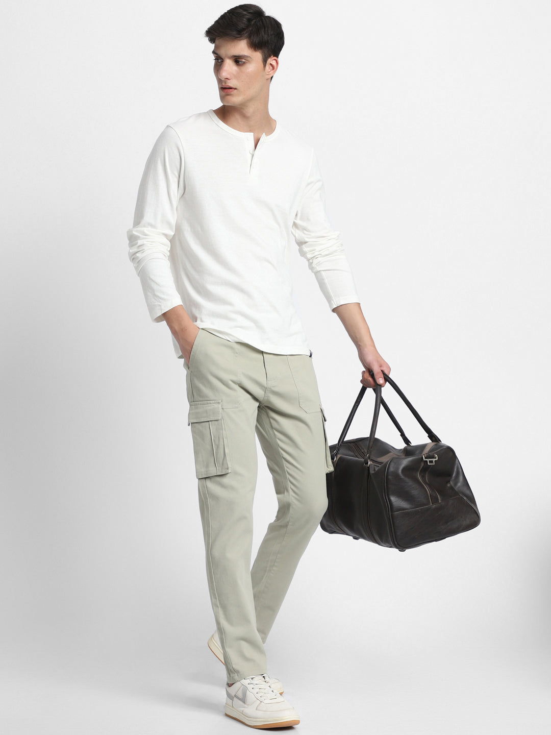 Men's Dusty Green Solid Cargo Trousers