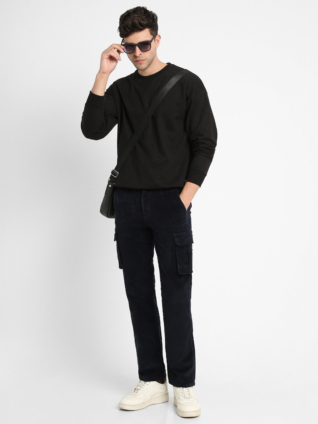 Men's Navy Solid Casual Trouser