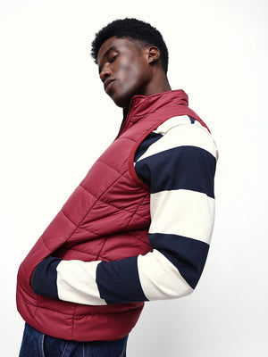 Men's Maroon Solid Mock Collar Sleeveless Gilet Jacket