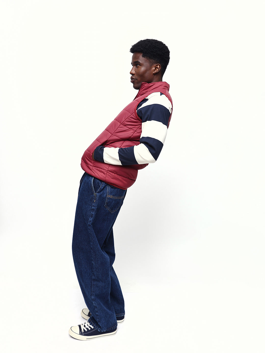 Men's Maroon Solid Mock Collar Sleeveless Gilet Jacket