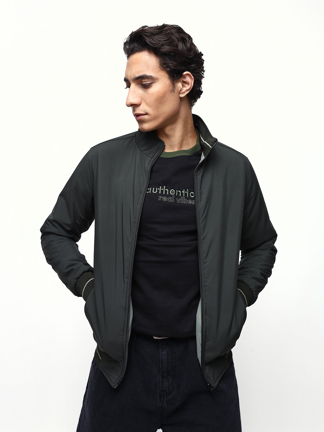 Men's Solid Mock Neck Full Sleeves Reversible Puffer Jacket