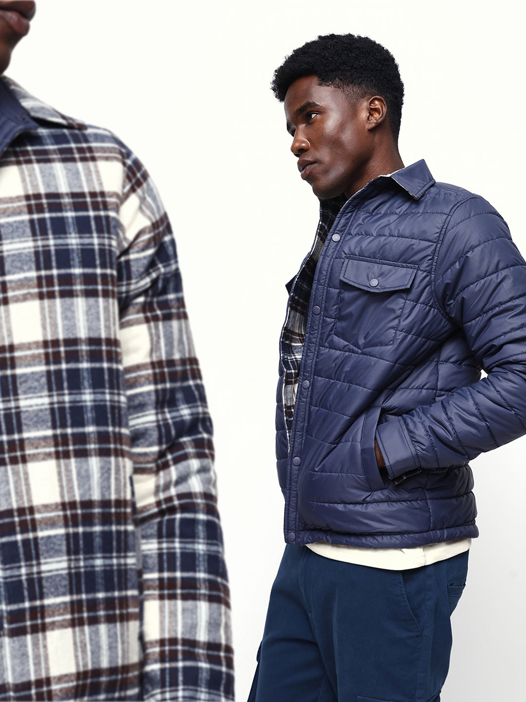 Men's Flannel Checks Spread Collar Full Sleeves Reversible Puffer Jacket