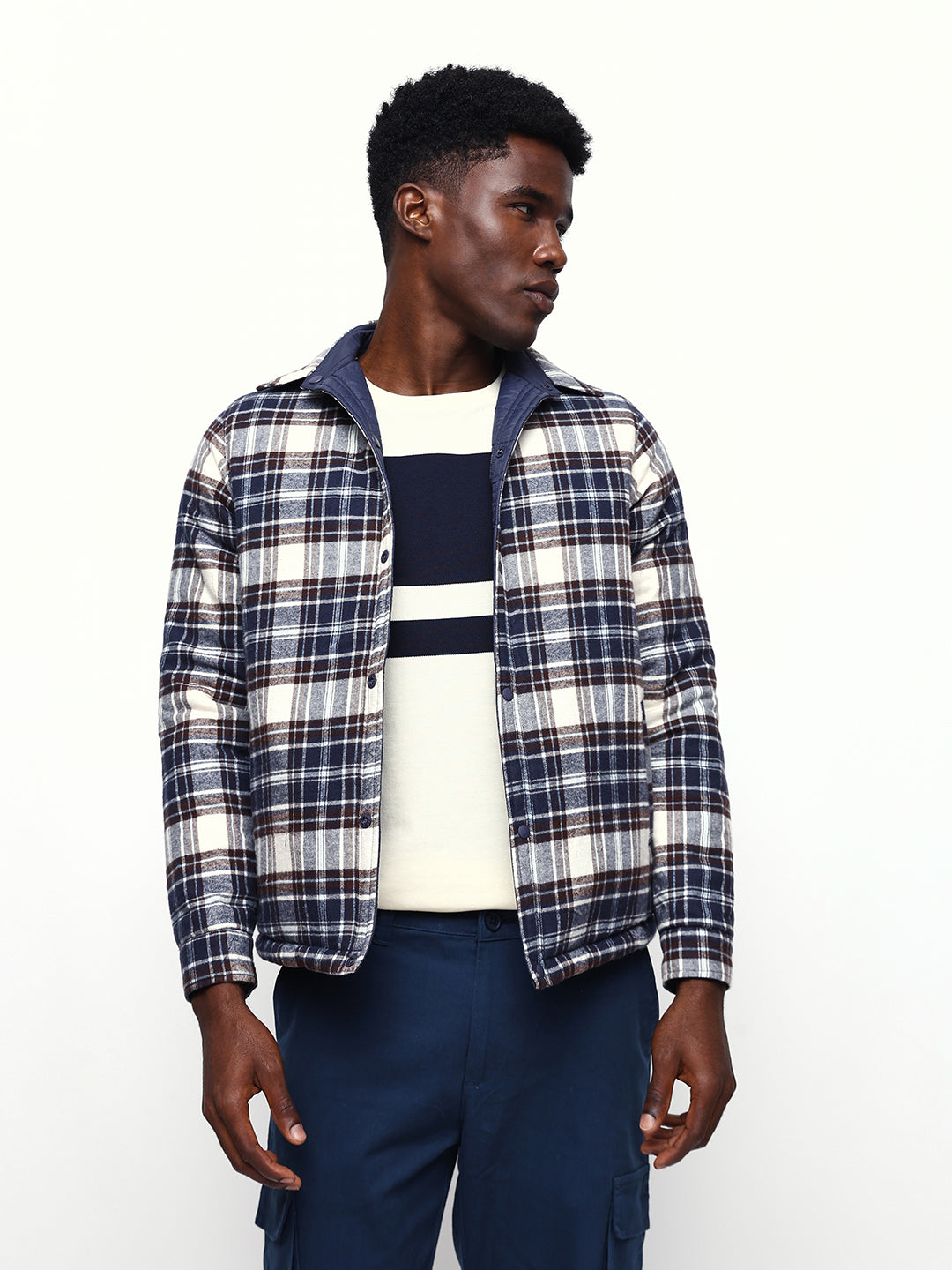 Men's Flannel Checks Spread Collar Full Sleeves Reversible Puffer Jacket