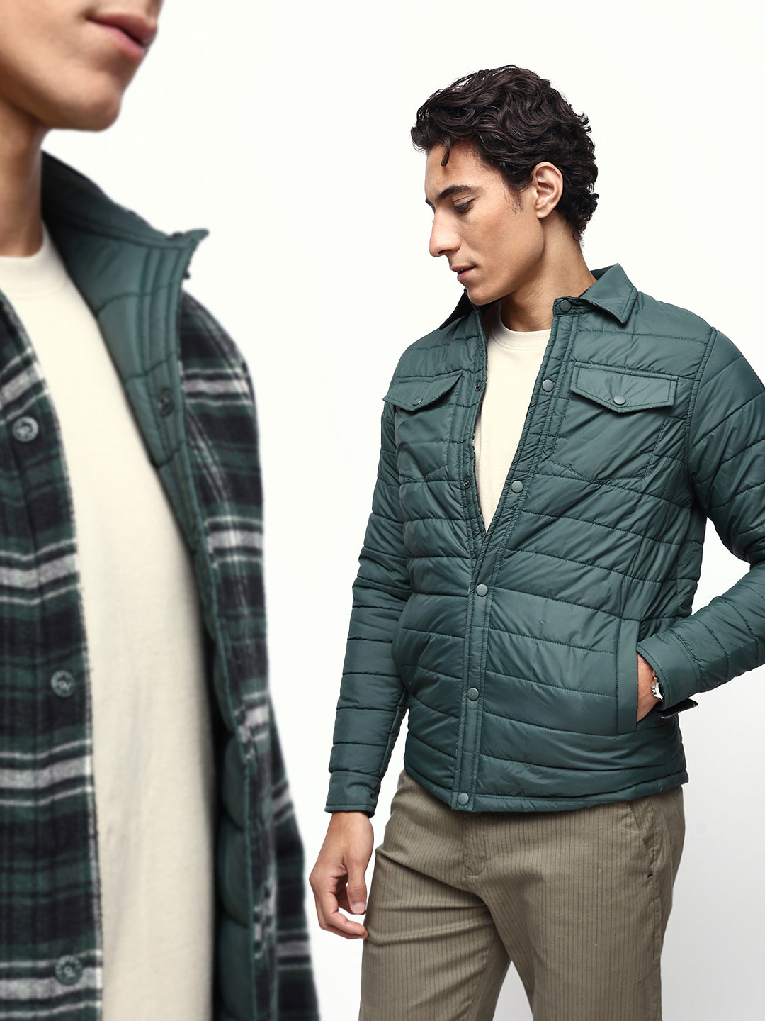 Men's Flannel Checks Spread Collar Full Sleeves Reversible Puffer Jacket
