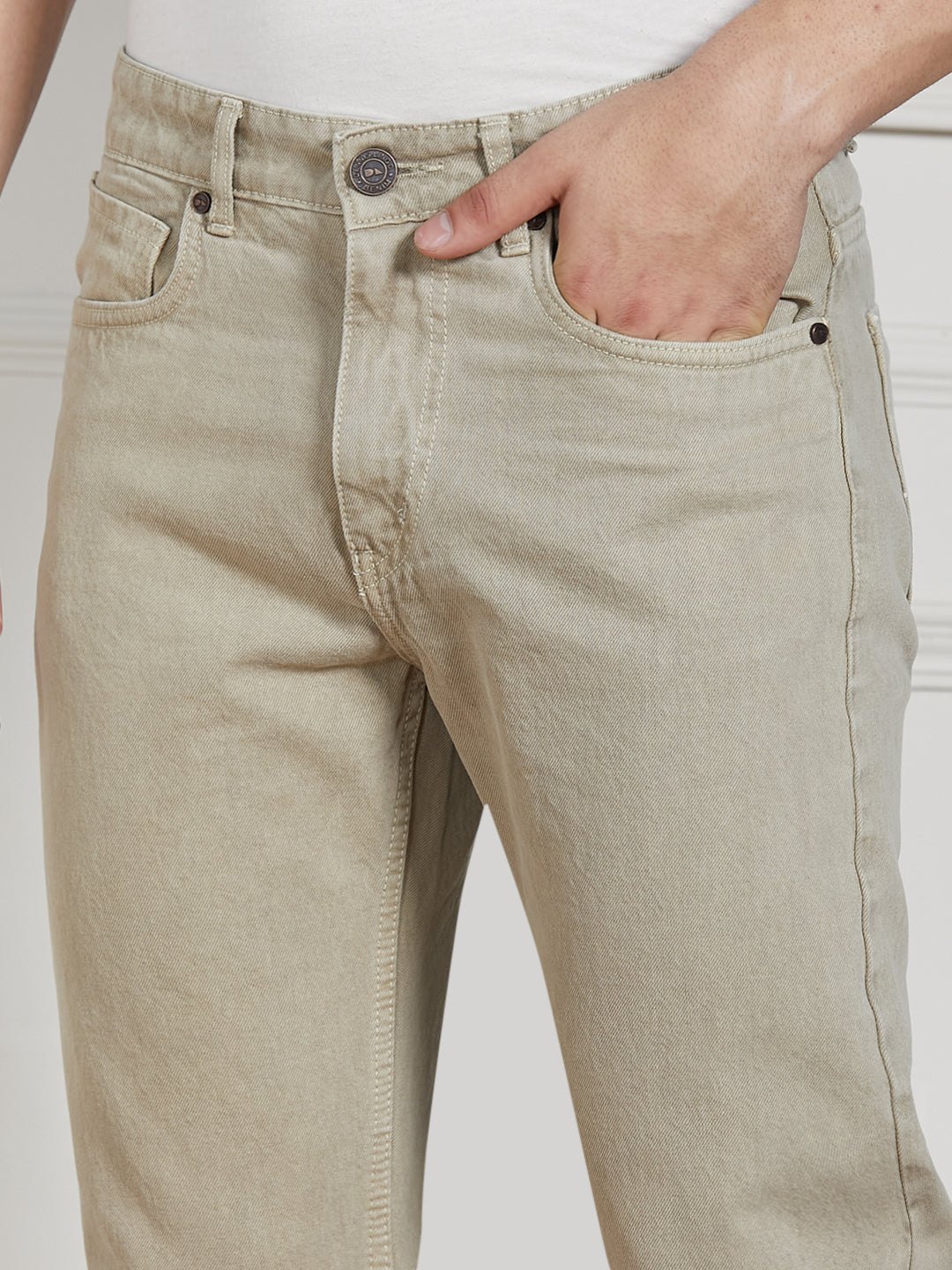 Dennis Lingo Men Khaki Cotton Solid Relaxed fit Jeans