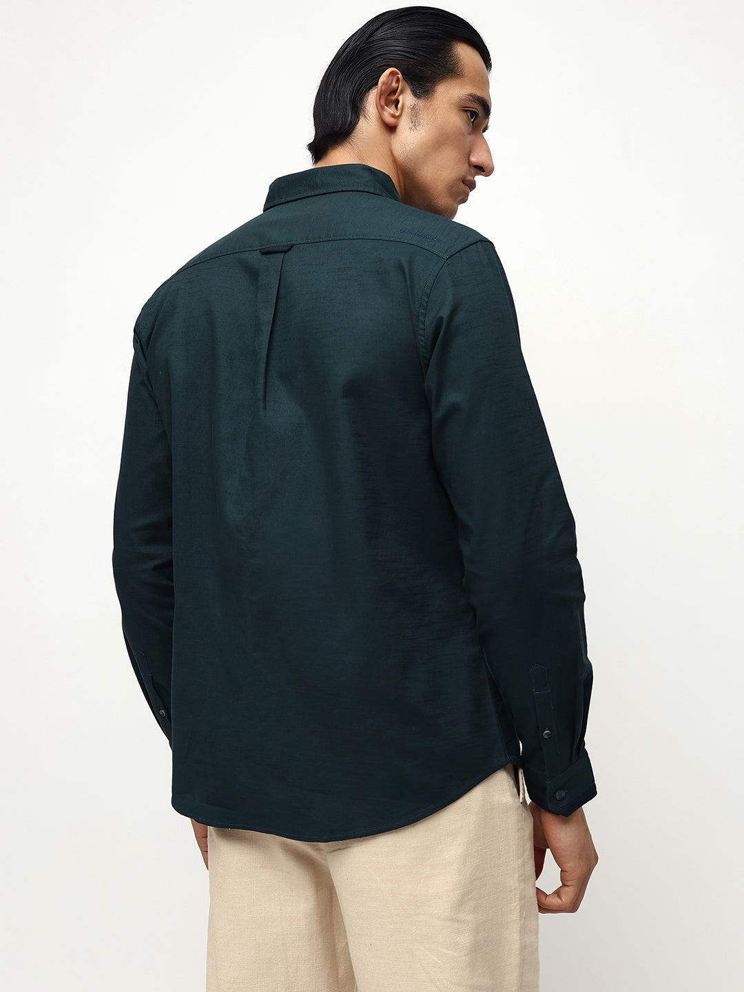 Men's Solid Regular Fit Full Sleeves Shirt