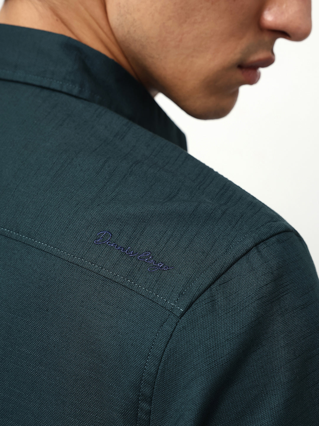 Men's Solid Regular Fit Full Sleeves Shirt