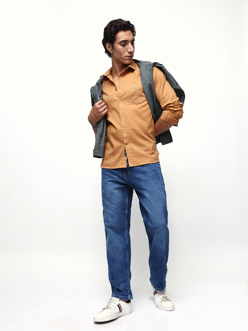 Men's Solid Spread Collar Full Sleeves Regular Fit Casual Shirt