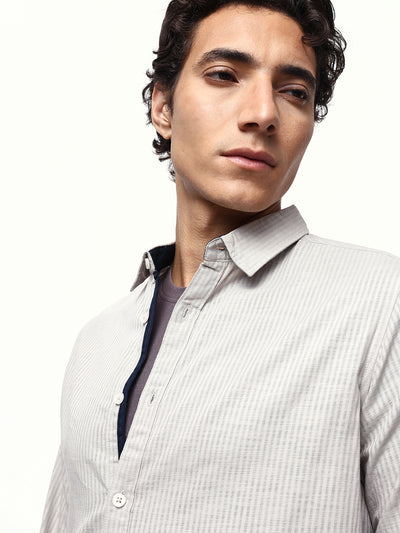 Men's Striped Spread Collar Full Sleeves Regular Fit Casual Shirt