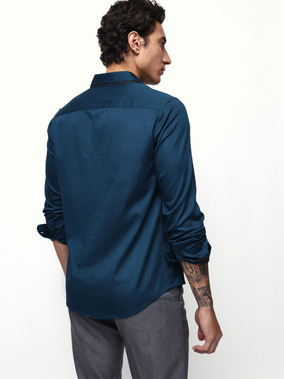 Men's Solid Spread Collar Full Sleeves Regular Fit Casual Shirt
