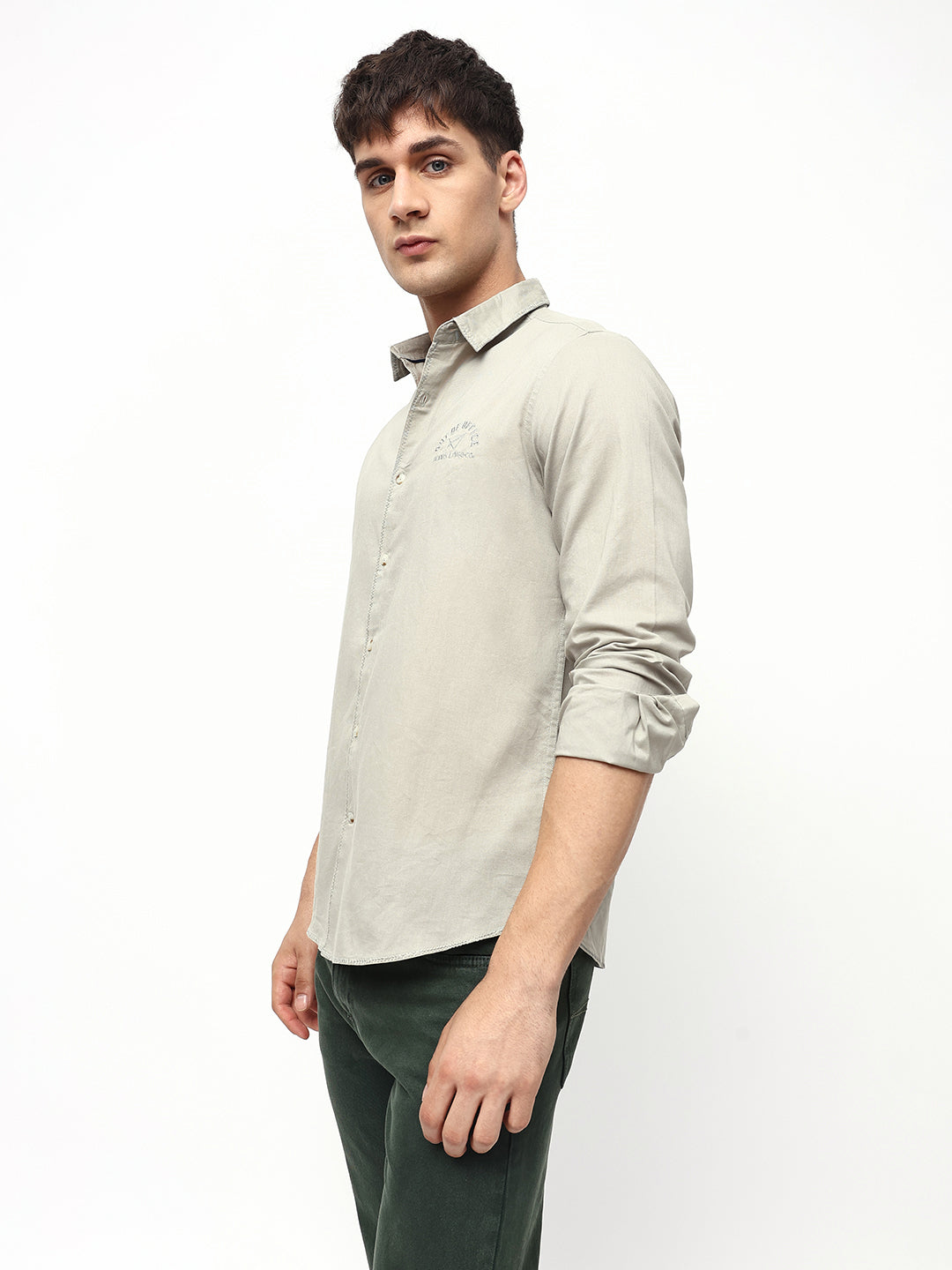 Men's Solid Embroidered Regular Fit Full Sleeves Shirt