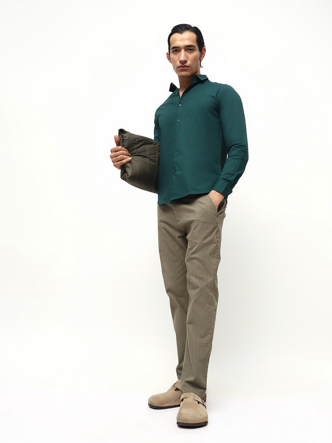 Men's Solid Embroidered Regular Fit Full Sleeves Shirt