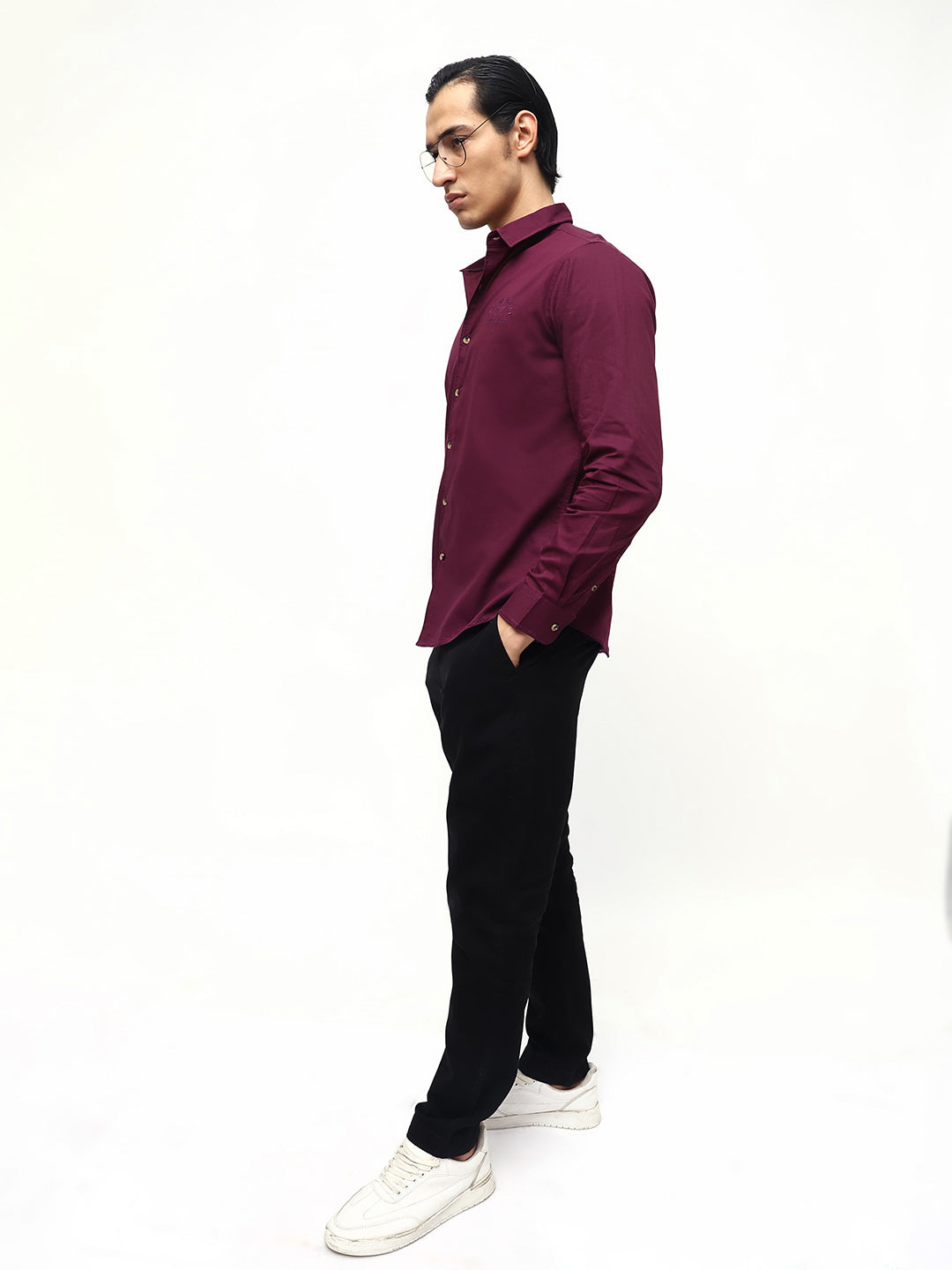 Men's Solid Embroidered Regular Fit Full Sleeves Shirt