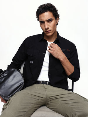 Men's Solid Spread Collar Full Sleeves Relaxed Fit Casual Shirt