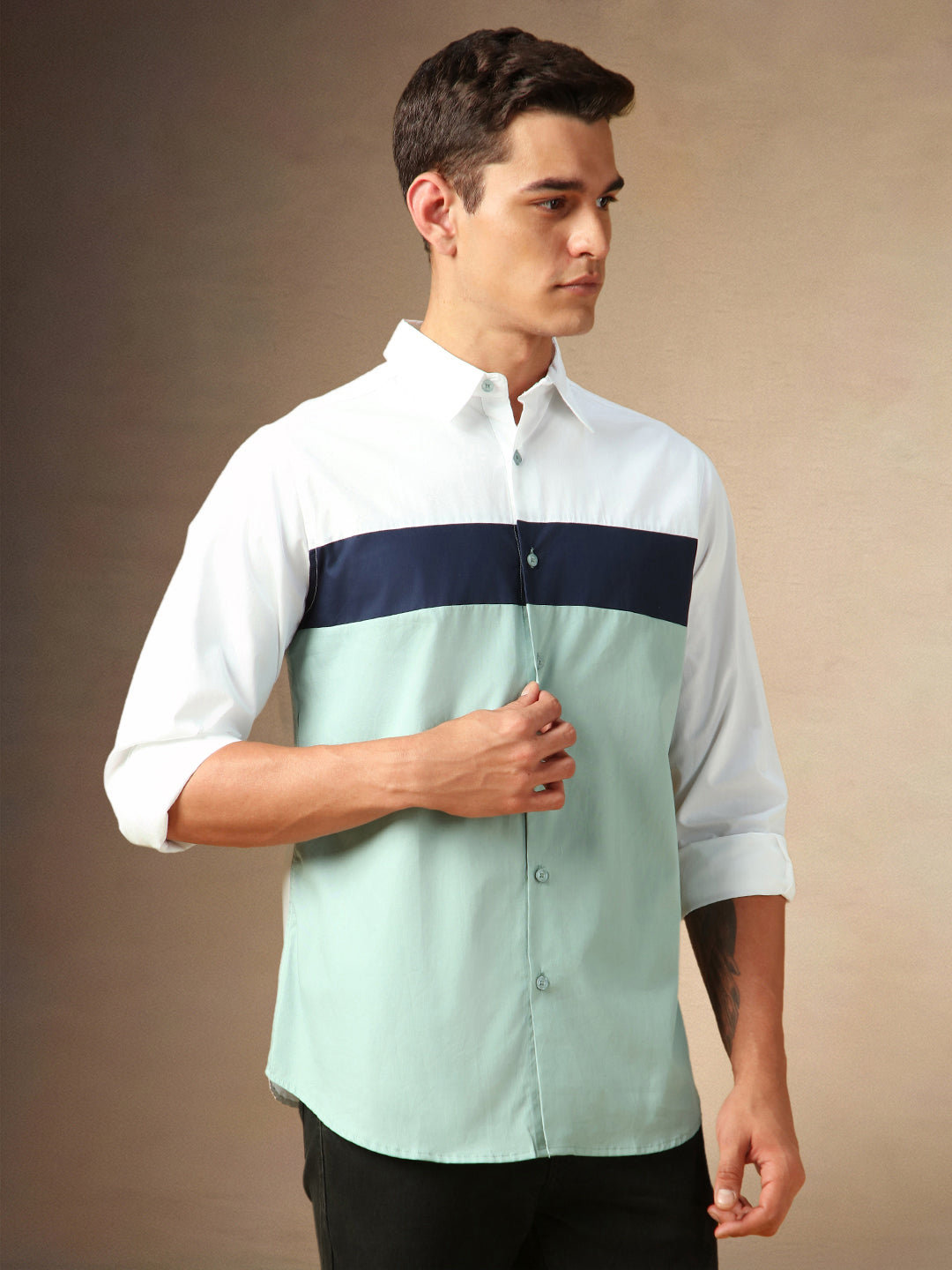 Men's White Colourblocked Spread Collar Full Sleeves Casual Shirt