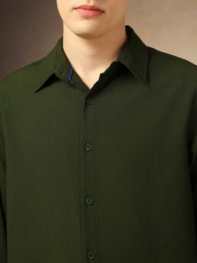 Men's Olive Textured Spread Collar Full Sleeves Casual Shirt