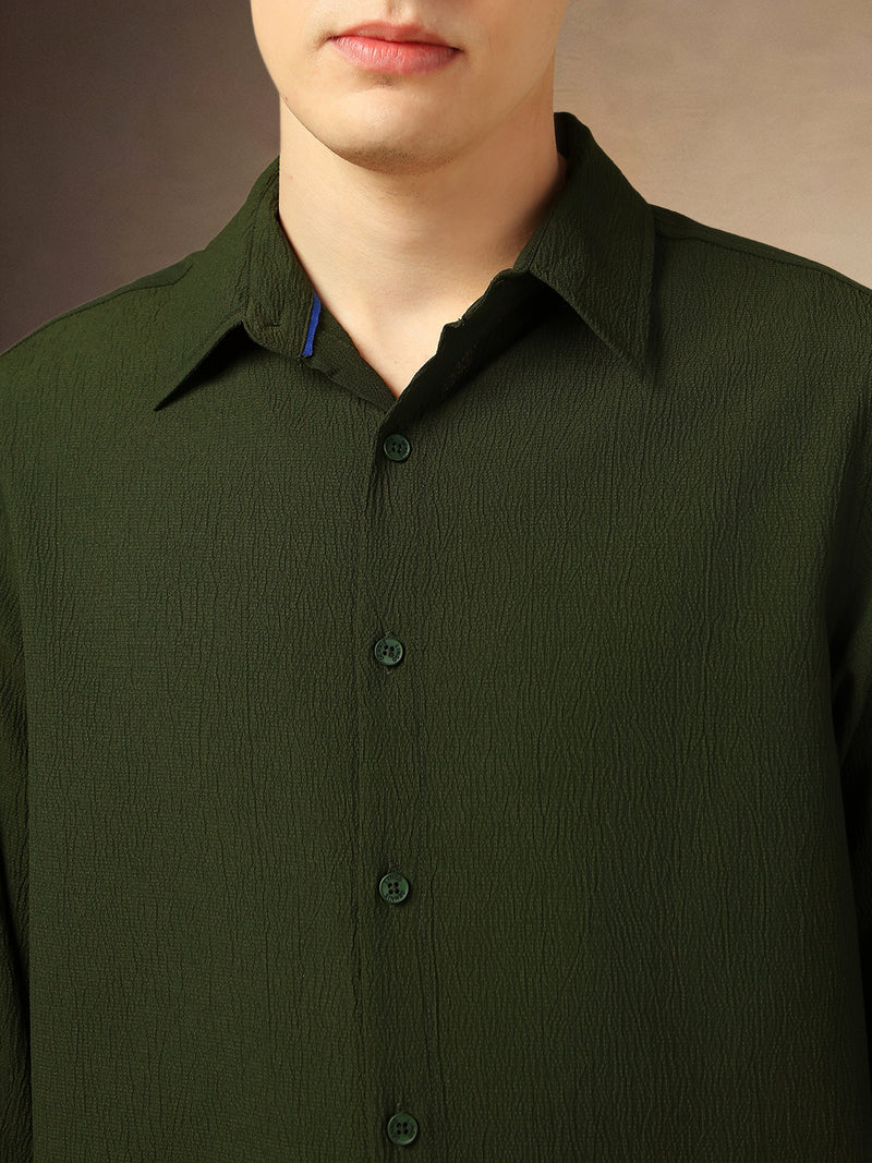 Men's Olive Textured Spread Collar Full Sleeves Casual Shirt