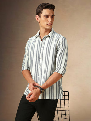 Men's White Striped Spread Collar Full Sleeves Casual Shirt
