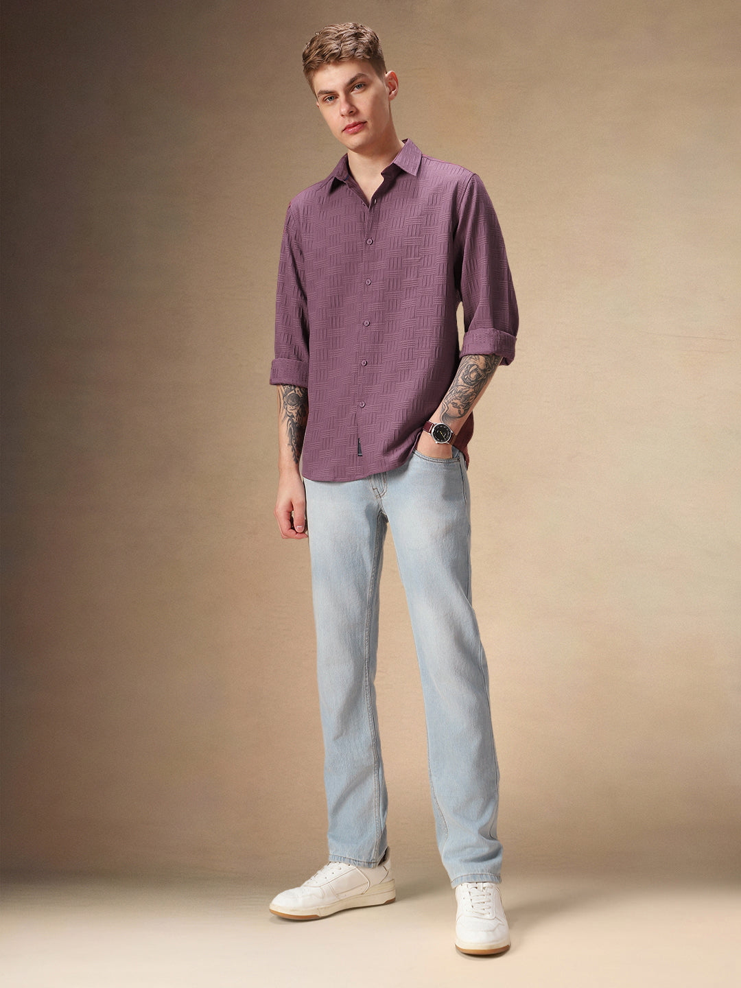 Men's Solid Purple Textured Full Sleeves Spread Collar Casual Shirt