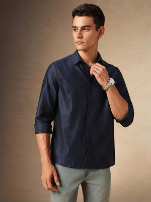 Men's Black Textured Spread Collar Full Sleeves Casual Shirt