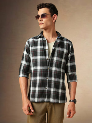 Men's Black Checks Spread Collar Full Sleeves Casual Shirt