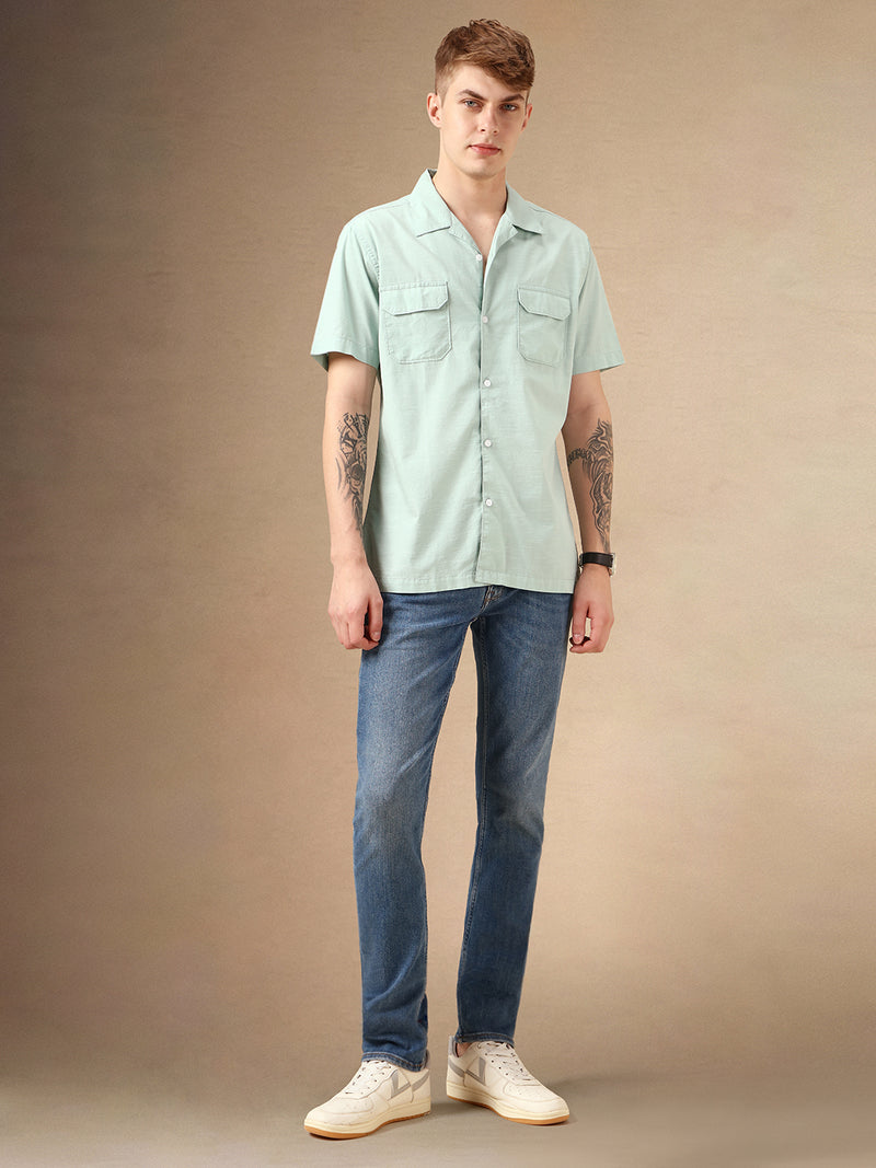Men's Green Solid Cuban Collar Short Sleeves Relaxed Fit Casual Shirt