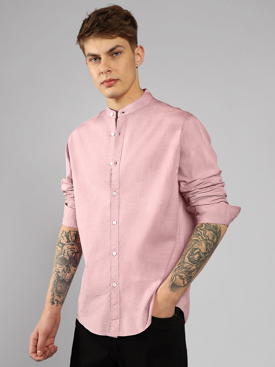 Men's Pink Solid Mandarin Collar Long Sleeves Regular Fit Casual Shirt