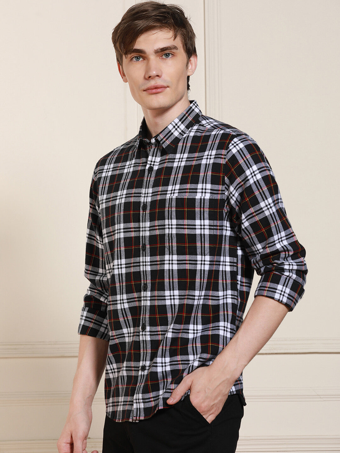 Men's Black Tartan Checks Spread Collar Full Sleeves Casual Shirt