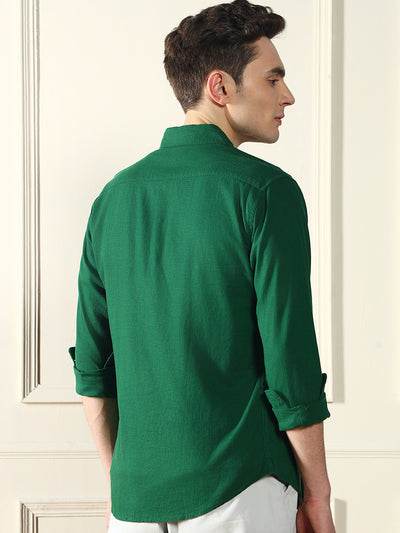Dennis Lingo Men's Spread Collar Regular Fit Solid Green Casual Shirt