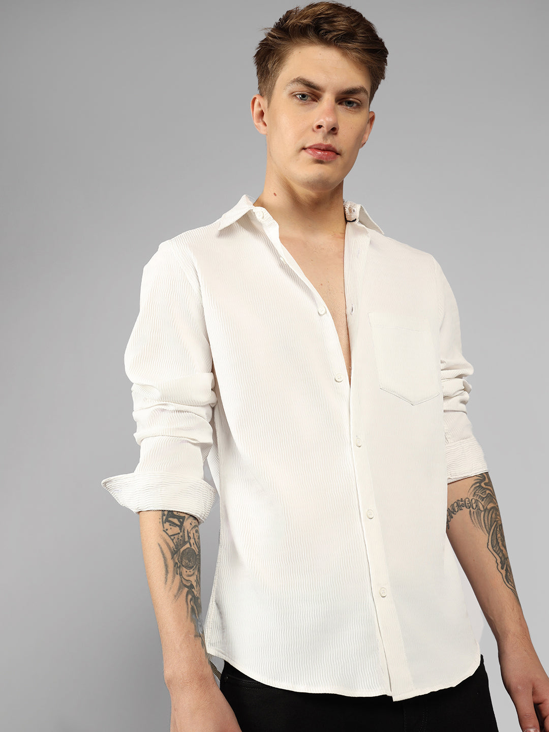 Men's White Textured Spread Collar Full sleeve Regular Fit Shirt