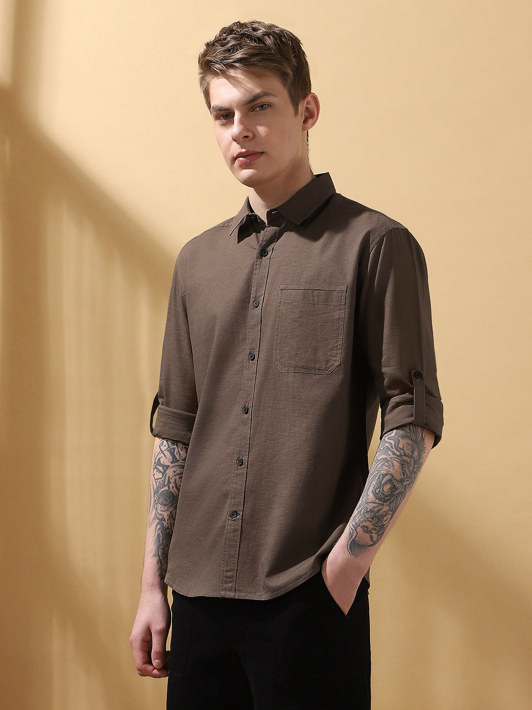 Men's brown Solid Textured Spread Collar Full Sleeves Cotton Shirt