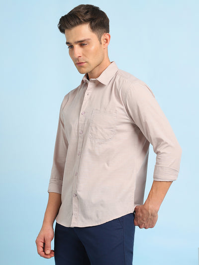 Men Solid Spread Collar Full Sleeves Relaxed Fit Shirt