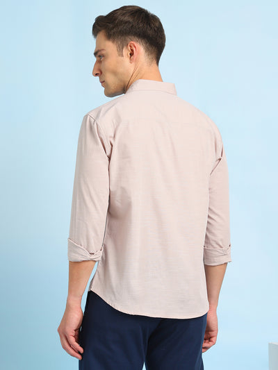 Men Solid Spread Collar Full Sleeves Relaxed Fit Shirt