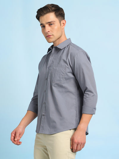 Men Solid Spread Collar Full Sleeves Relaxed Fit Shirt