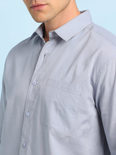 Men Solid Spread Collar Full Sleeves Relaxed Fit Shirt