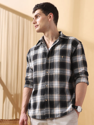 Men Checks Spread Collar Full Sleeves Relaxed Fit Shirt