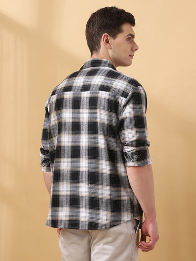 Men Checks Spread Collar Full Sleeves Relaxed Fit Shirt